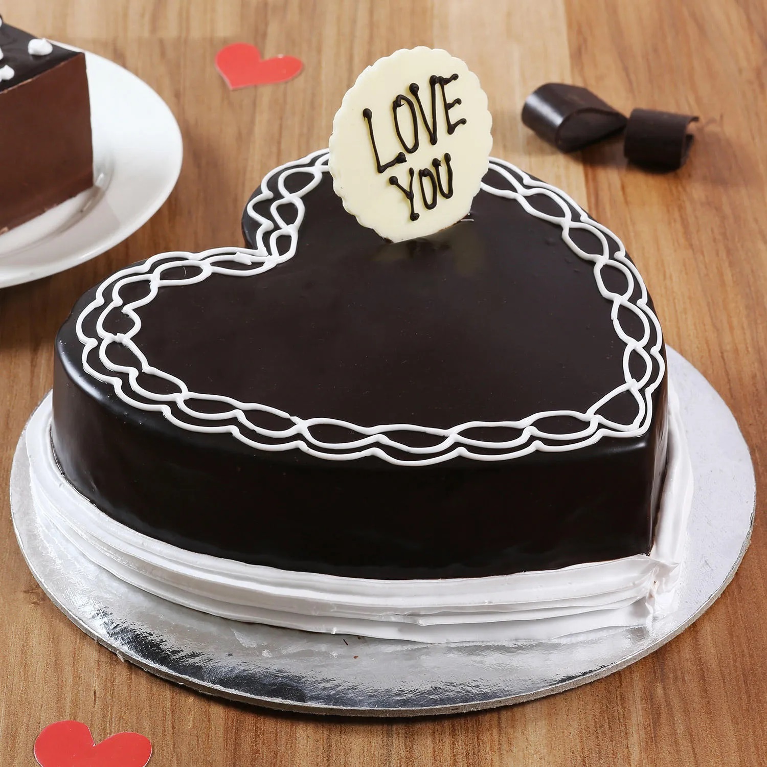  Classic Heart Shaped Chocolate Cake